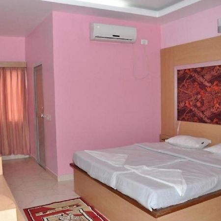 Hotel Barbereek Inn Shillong Exterior foto