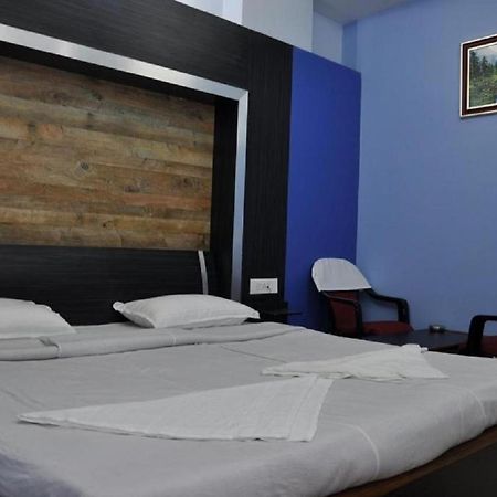Hotel Barbereek Inn Shillong Exterior foto