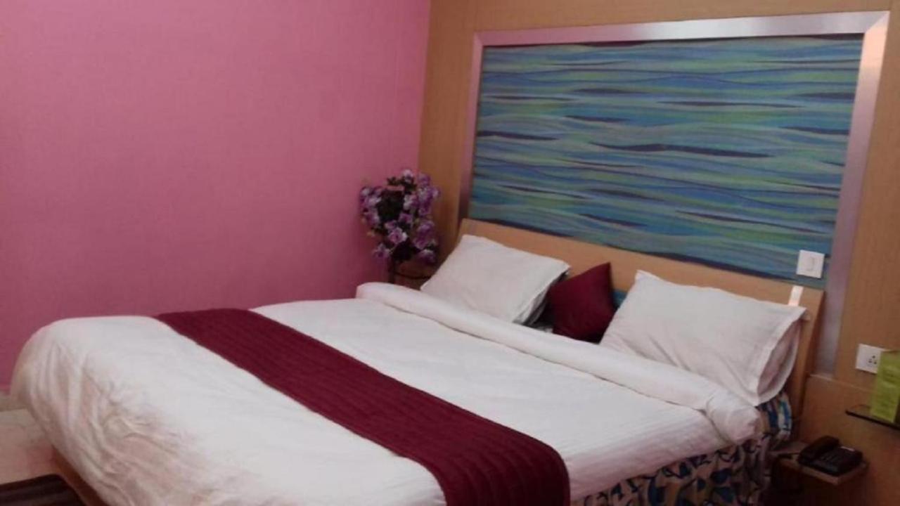 Hotel Barbereek Inn Shillong Exterior foto