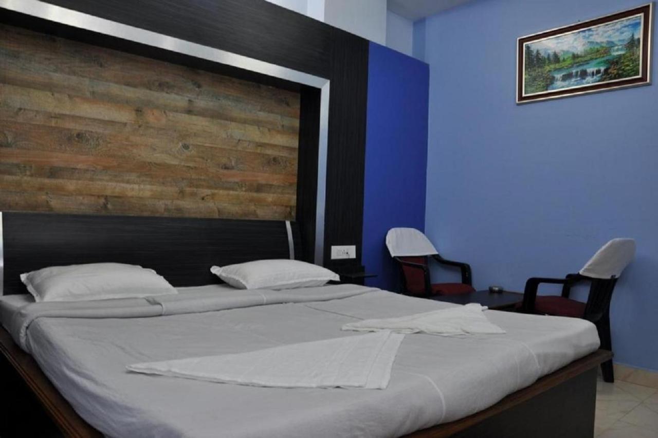 Hotel Barbereek Inn Shillong Exterior foto