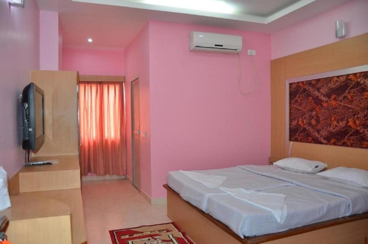 Hotel Barbereek Inn Shillong Exterior foto