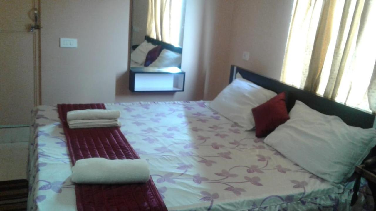 Hotel Barbereek Inn Shillong Exterior foto