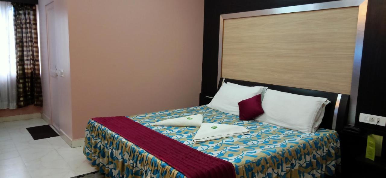 Hotel Barbereek Inn Shillong Exterior foto