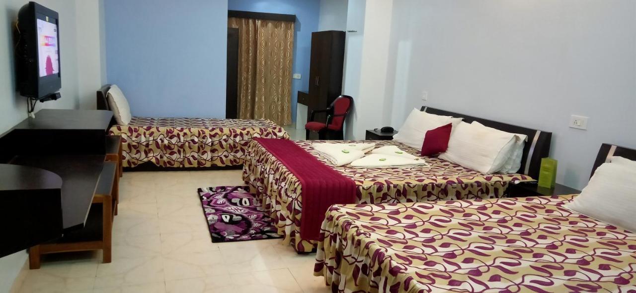Hotel Barbereek Inn Shillong Exterior foto
